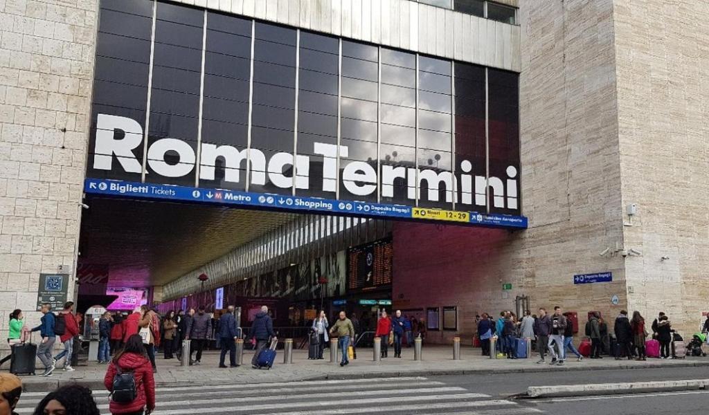 Room With Independent Entrance - Termini/Aquarium Roma Eksteriør bilde
